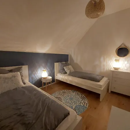 Gemuetliche Familienwohnung In Der Naehe Des Nordparks Und Des Norparkcenters! Apartmán